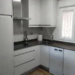 La 10 Apartament